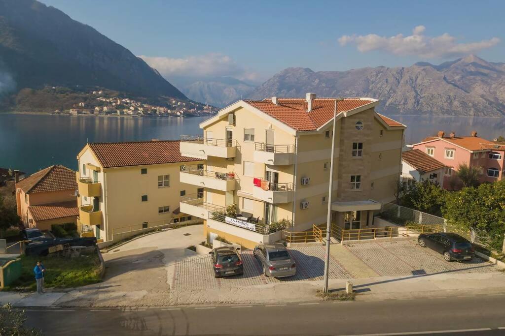 Capital Apartment Kotor Exterior foto